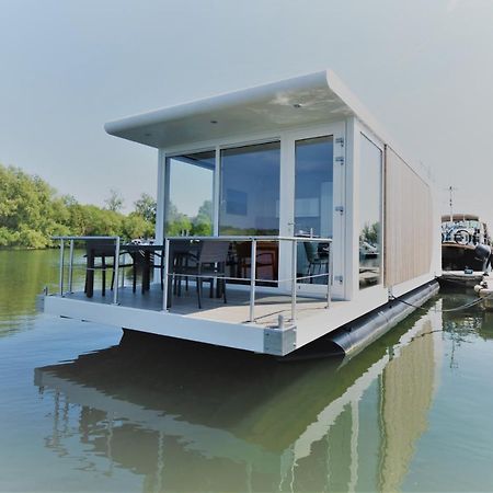 Villa Houseboat Martinique à Maastricht Extérieur photo